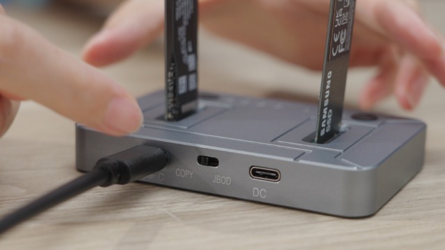 Amazon.com: M.2 NVMe SATA SSD Cloner : Coolpie CR220 Dual-Bay Amazon.com: M.2 NVMe SATA SSD Cloner : Coolpie CR220 Dual-Bay